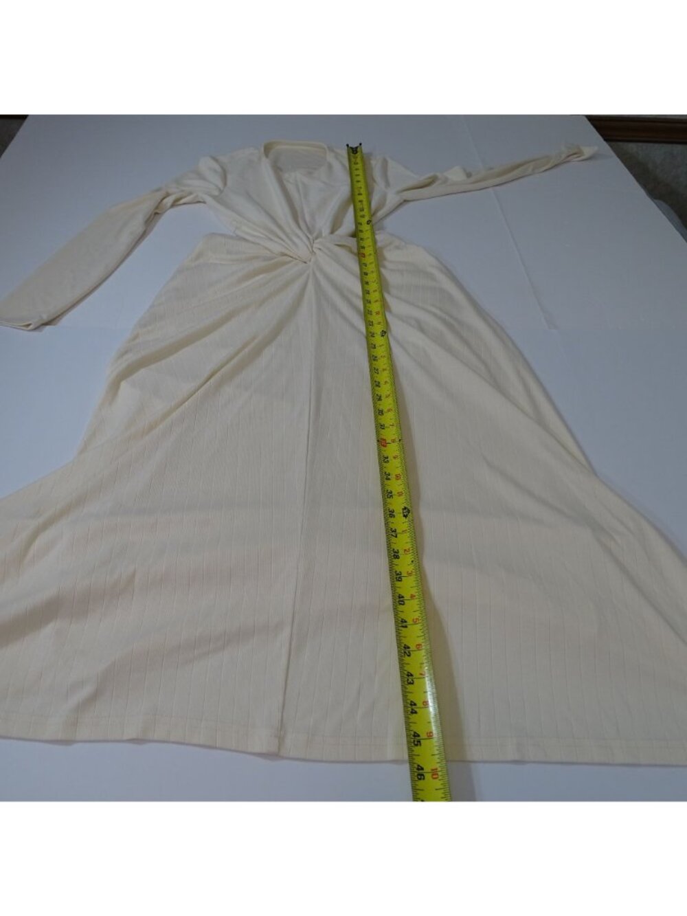 Significant Other Odelia Ivory Long Sleeve Midi Dress Twist Front Women Size 6 - Picture 13 of 14